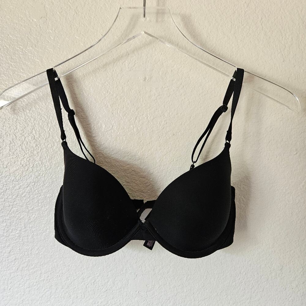 Victoria Secret Casual Everyday Bra Black 32D